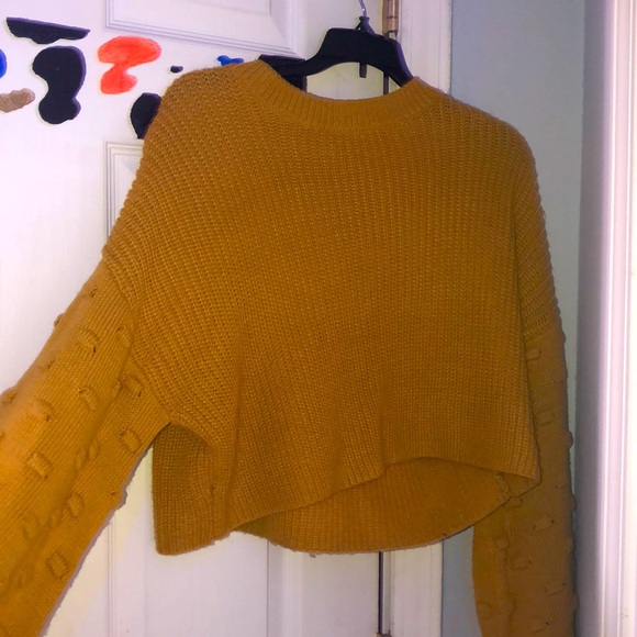 Sweater - Picture 1 of 1